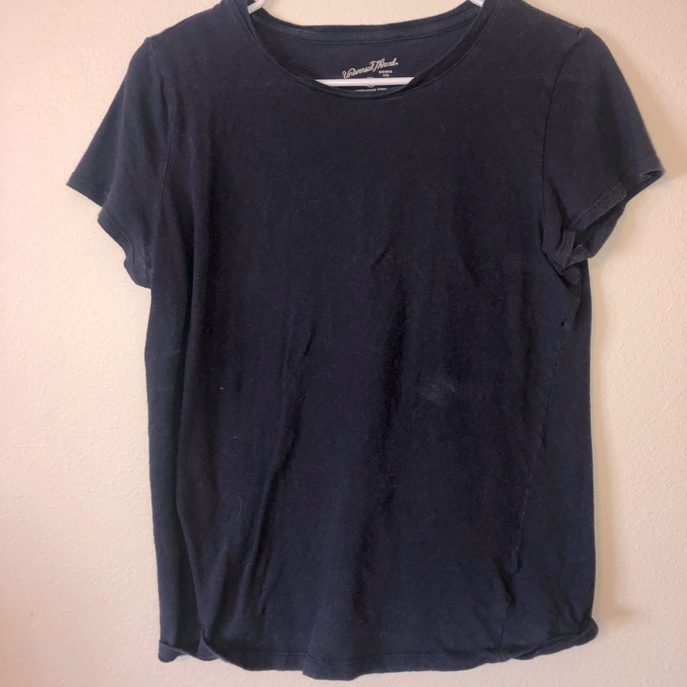 Navy blue tee